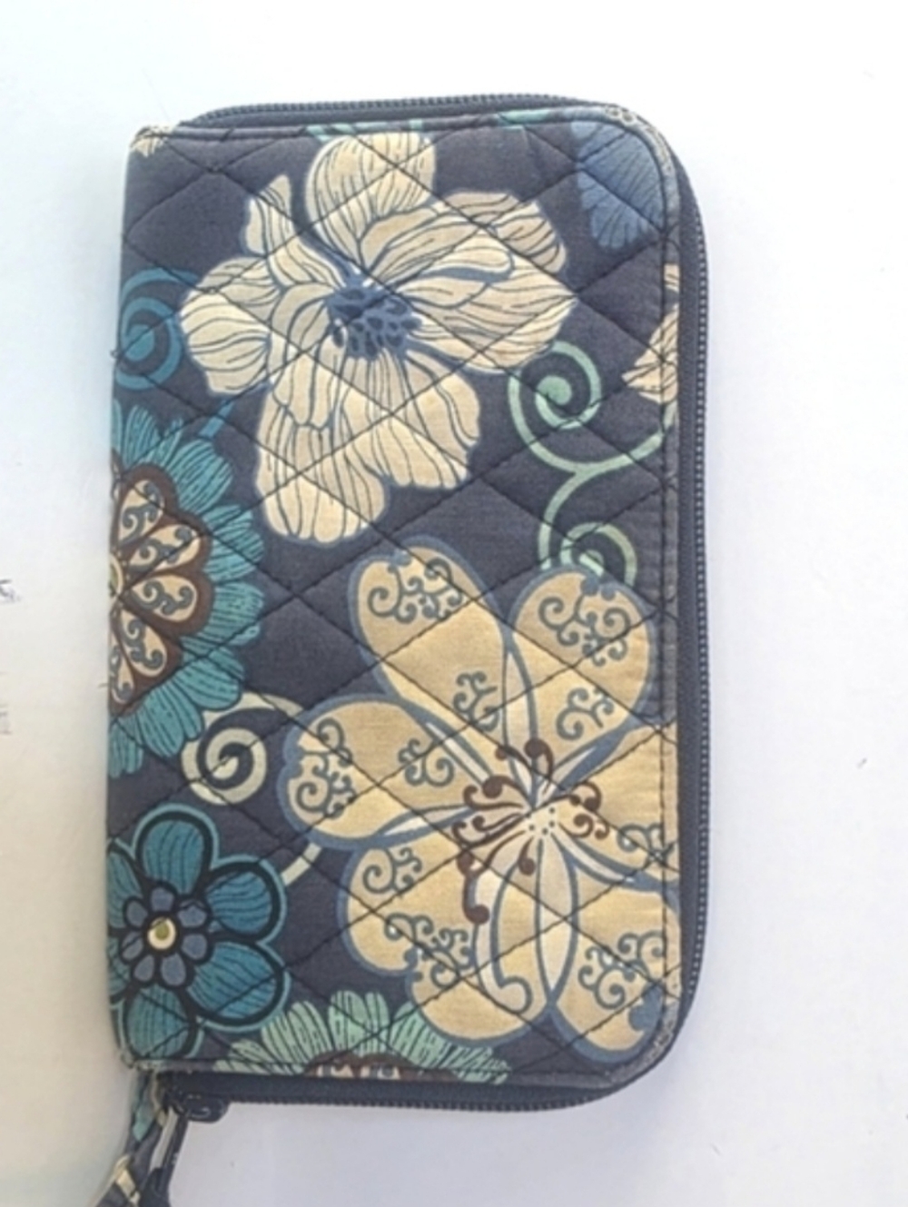 Vera Bradley Mod Blue Floral Wallet Zip Around Wallet With Wrist Strap